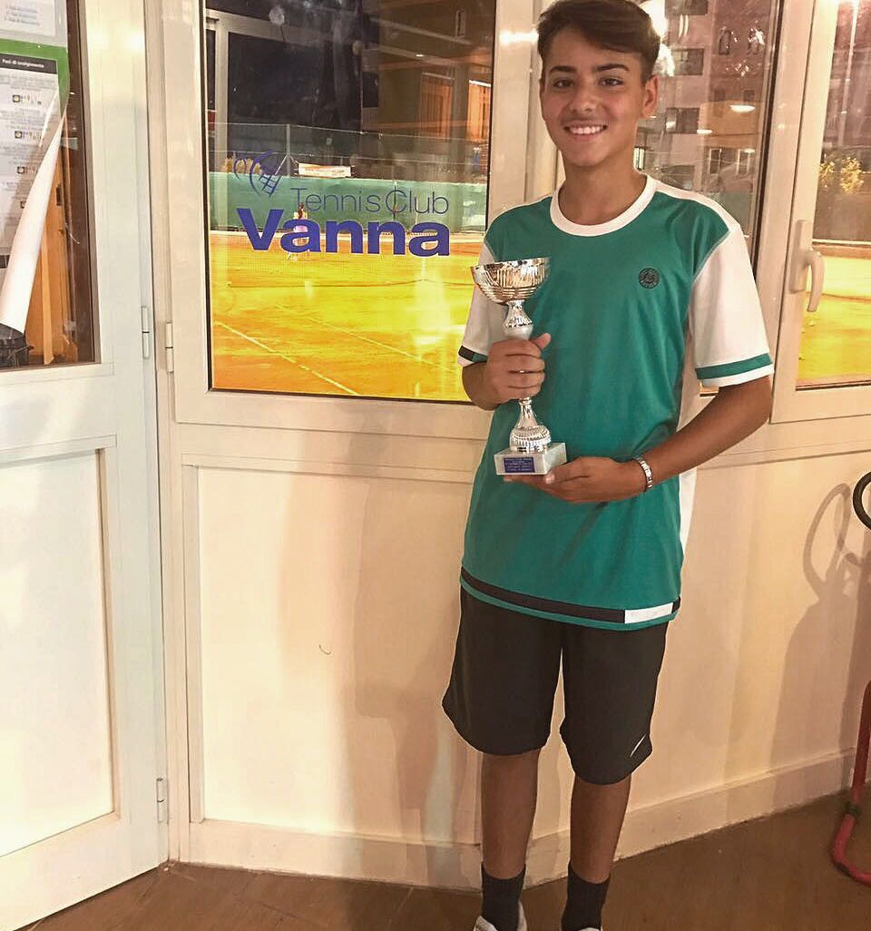 2017-06 open Vanna